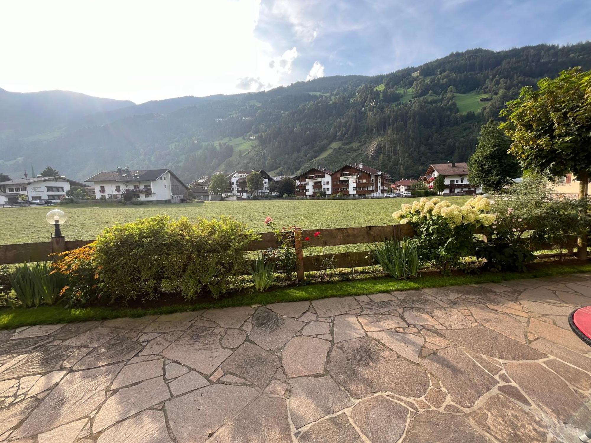 Zell Views Apartments زيل أم زيلر المظهر الخارجي الصورة
